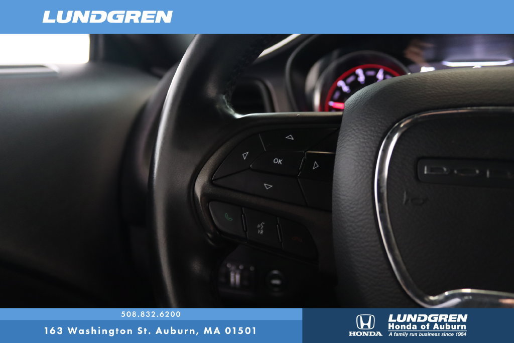Used 2017 Dodge Challenger SXT RWD image 16