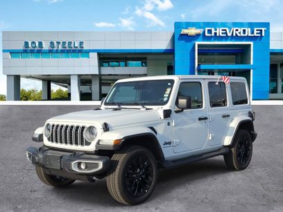 Used 2025 Jeep Wrangler Unlimited Sahara