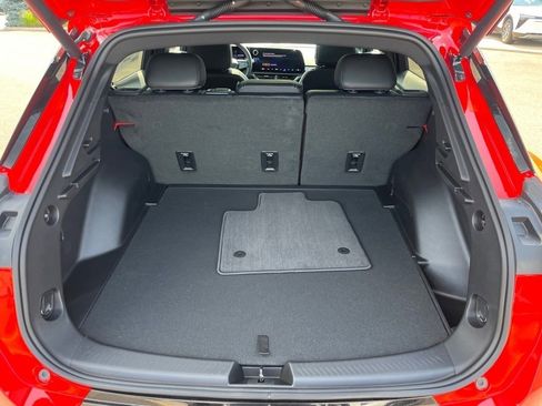 New 2025 Chevrolet Equinox EV RS image 8