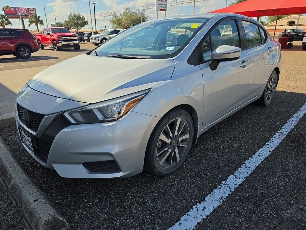 Used 2020 Nissan Versa SV FWD image 6