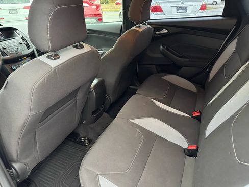 Used 2017 Ford Focus ST image 27