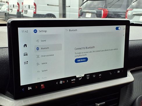 Used 2025 Ford Explorer ST-Line image 7