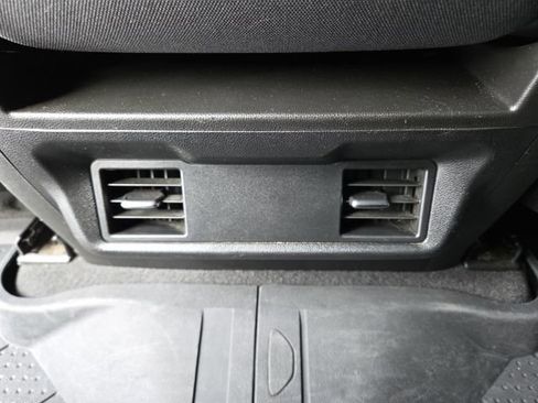 Used 2022 Chevrolet Silverado 1500 Custom Trail Boss w/ LPO, Dark Essentials Package image 45