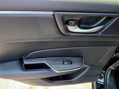 Used 2018 Honda Clarity Base image 32