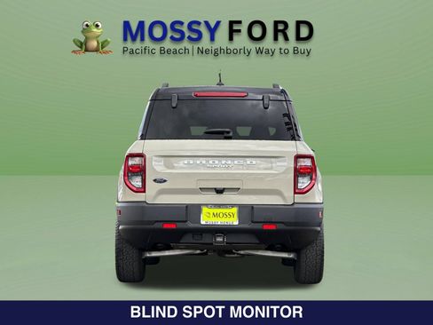 Used 2024 Ford Bronco Sport Badlands AWD/4WD image 7