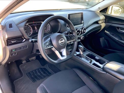 Used 2024 Nissan Sentra SV image 16