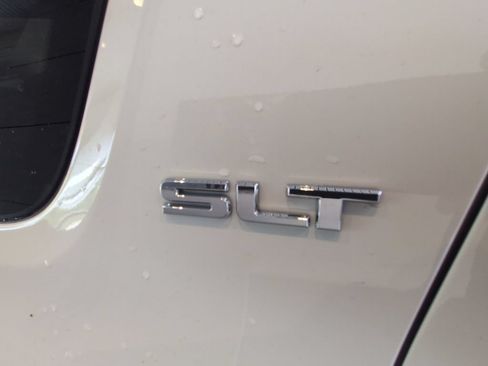 Used 2019 GMC Acadia SLT FWD image 29