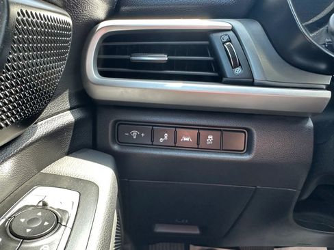 Used 2020 Kia Telluride S AWD/4WD image 12