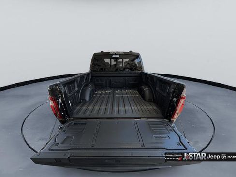 Used 2026 Ford F150 Raptor AWD/4WD image 9