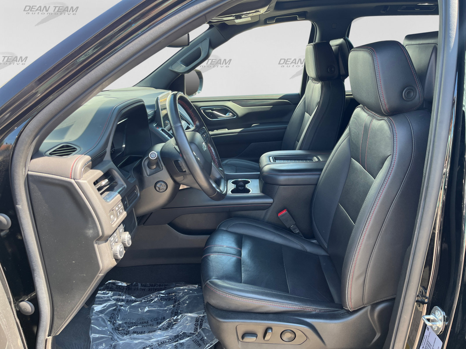 Used 2022 Chevrolet Tahoe RST w/ Luxury Package AWD/4WD image 11