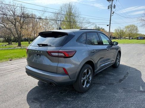 Used 2023 Ford Escape ST-Line image 7