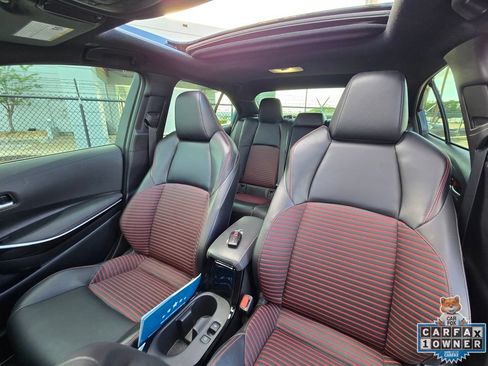 Used 2025 Toyota Corolla XSE FWD image 27