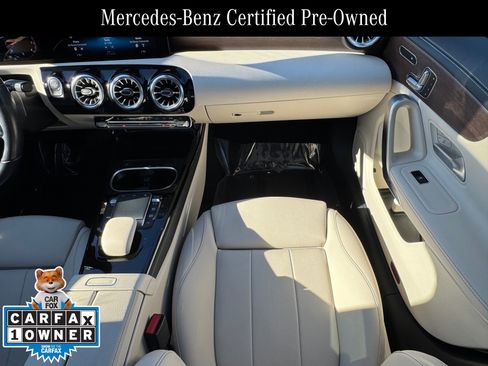 Used 2023 Mercedes-Benz CLA 250 4MATIC image 17