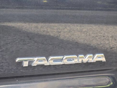 Used 2006 Toyota Tacoma 4x4 Access Cab V6 image 27