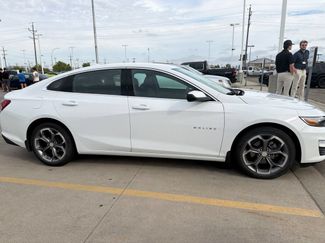 Used 2020 Chevrolet Malibu LT FWD video 2
