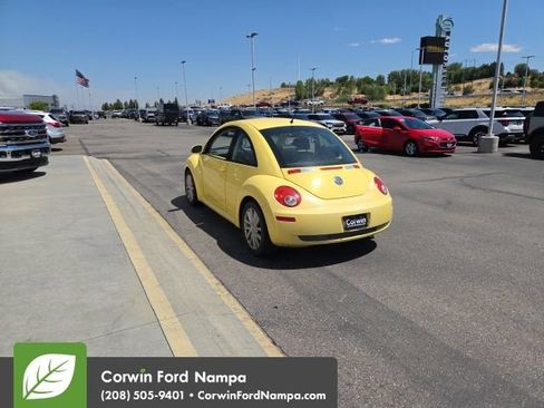 Used 2008 Volkswagen Beetle S FWD image 9
