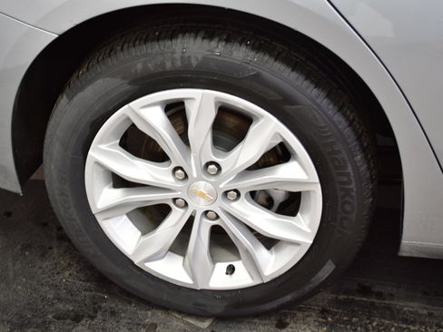 Used 2024 Chevrolet Malibu LT image 37