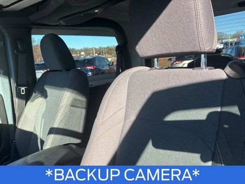 Used 2024 Jeep Wrangler Sport S image 9