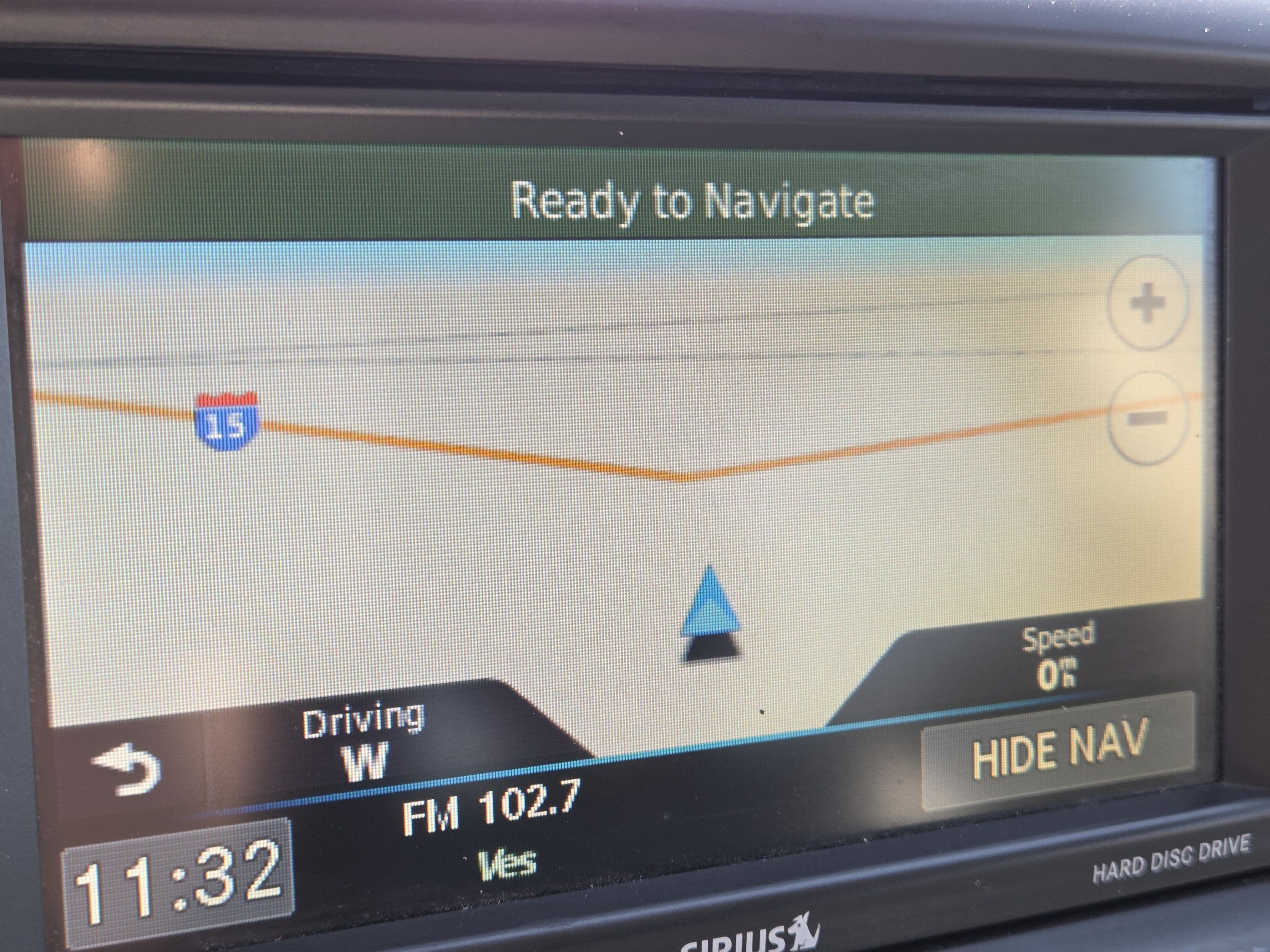 Used 2015 Chrysler Town & Country Touring FWD image 8