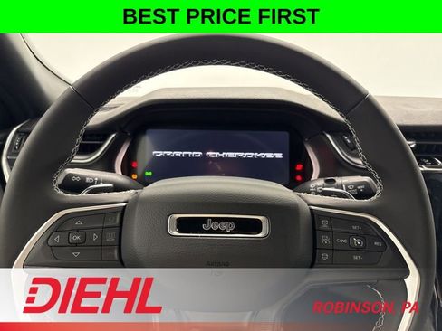 New 2026 Jeep Grand Cherokee Laredo AWD/4WD image 23