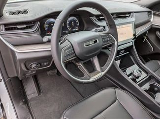 New 2026 Jeep Grand Cherokee L Limited w/ Limited Altitude Package AWD/4WD video 3