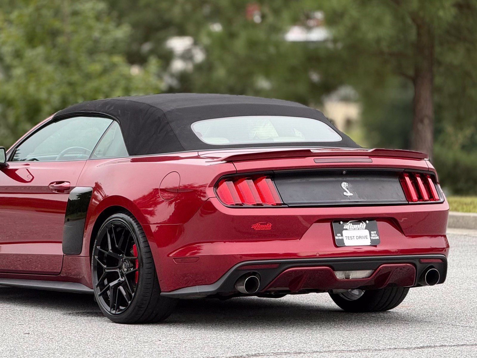 Used 2017 Ford Mustang Premium RWD image 44