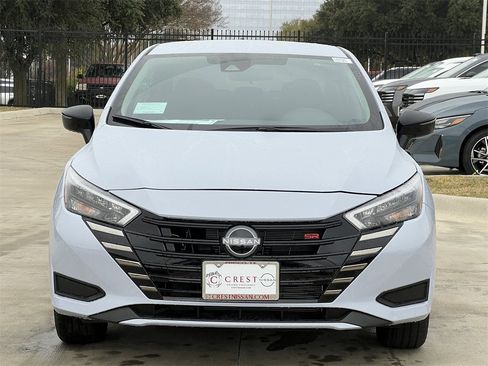 New 2025 Nissan Versa SR w/ Trunk Package image 7