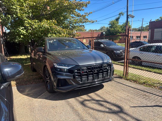 Used 2022 Audi SQ8 Prestige AWD/4WD image 11