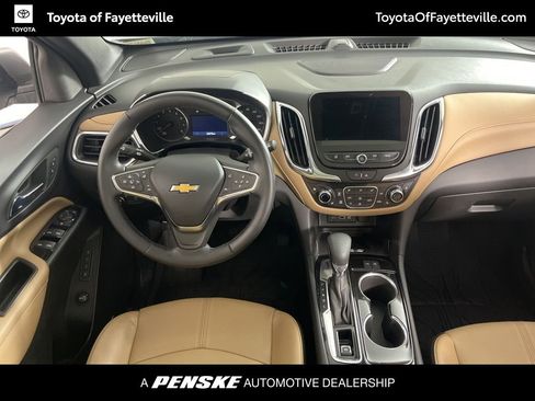 Used 2024 Chevrolet Equinox Premier AWD/4WD image 5