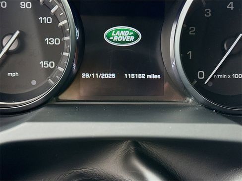 Used 2015 Land Rover Range Rover Evoque Pure image 13