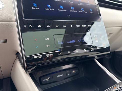 Used 2024 Hyundai Tucson Limited image 6