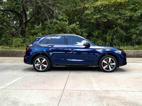 Used 2024 Audi Q5 2.0T Premium Plus AWD/4WD image 10