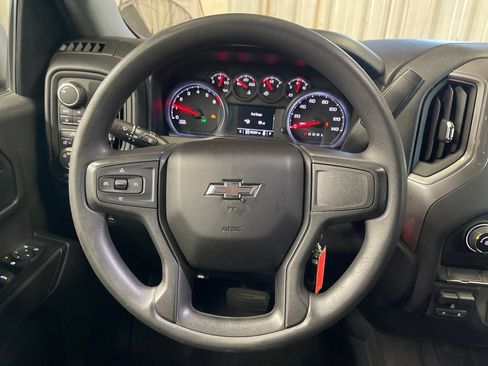 Used 2019 Chevrolet Silverado 1500 Custom Trail Boss w/ Custom Convenience Package AWD/4WD image 20