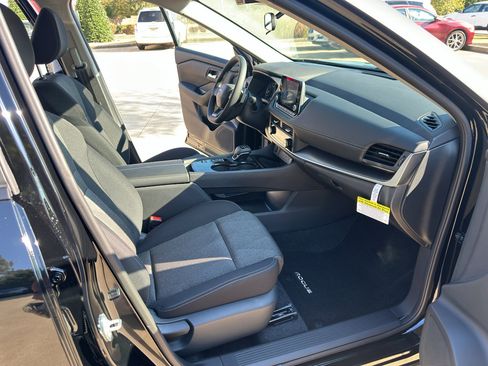 New 2026 Nissan Rogue SV image 15