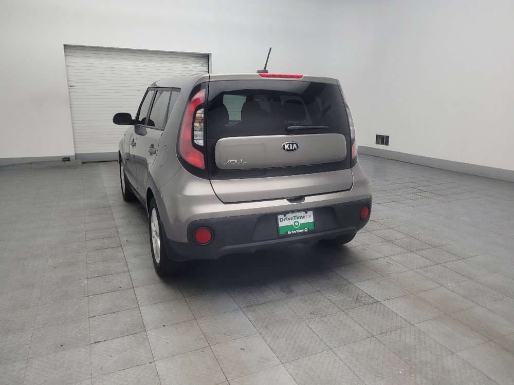 Used 2018 Kia Soul FWD image 5