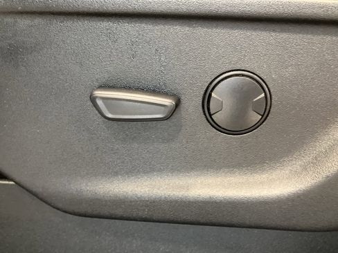 Certified 2024 Ford F250 XLT image 12