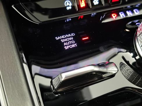 New 2026 Jeep Grand Wagoneer 4WD image 35