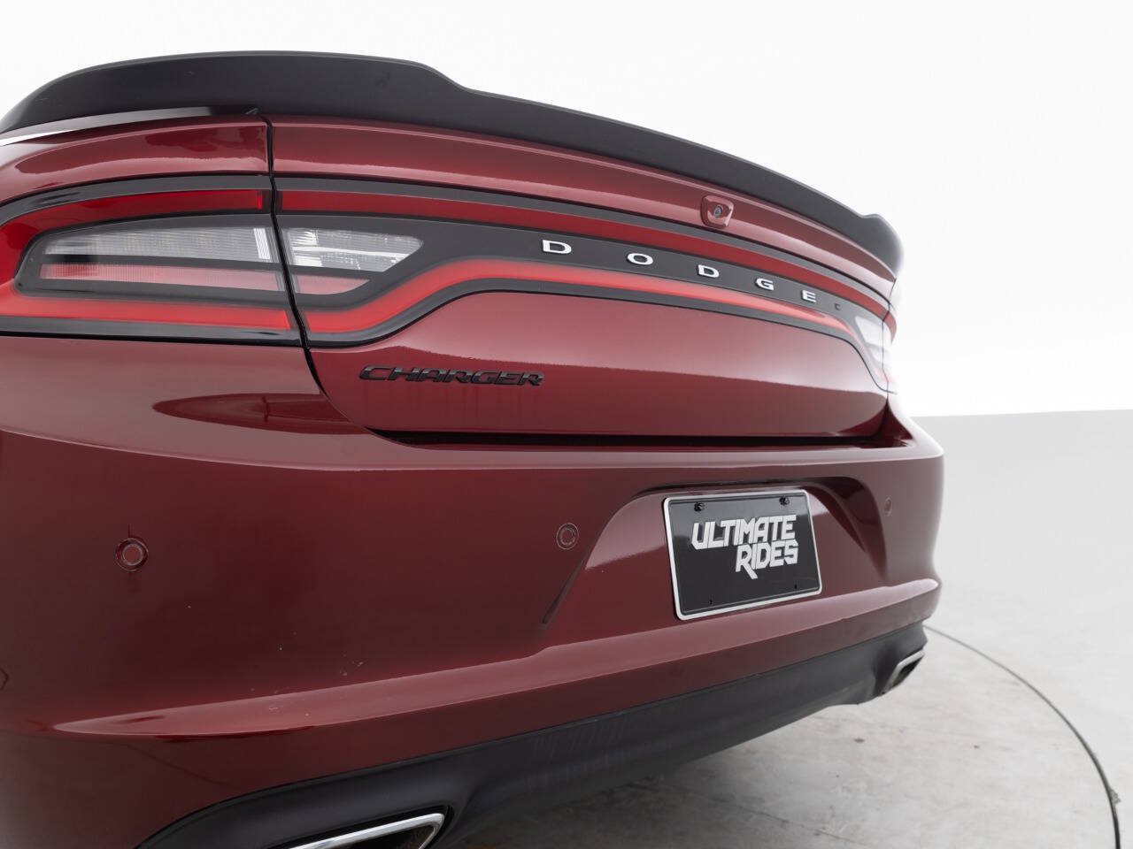 Used 2018 Dodge Charger GT w/ Blacktop Package AWD/4WD image 16