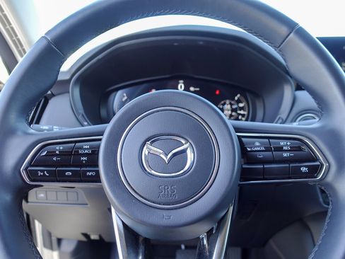 Certified 2024 MAZDA CX-90 Plug-In Hybrid w/ Preferred AWD/4WD image 19