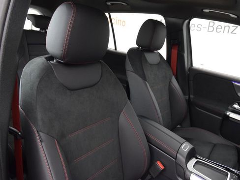 New 2026 Mercedes-Benz GLB 35 AMG 4MATIC image 17