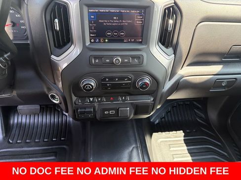 Used 2025 Chevrolet Silverado 3500 W/T AWD/4WD image 18