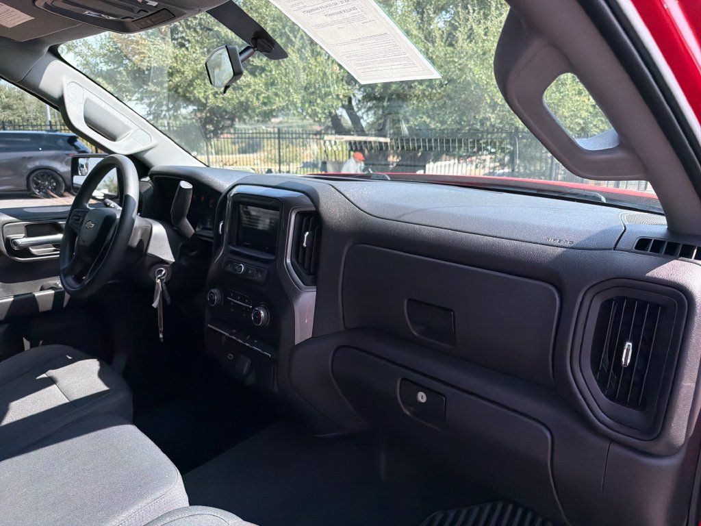 Used 2019 Chevrolet Silverado 1500 Custom w/ Custom Value Package RWD image 38
