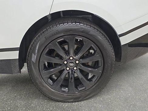 Used 2018 Land Rover Range Rover Velar R-Dynamic SE AWD/4WD image 33