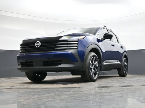 Certified 2026 Nissan Kicks SV w/ Cold Weather Package AWD/4WD image 42