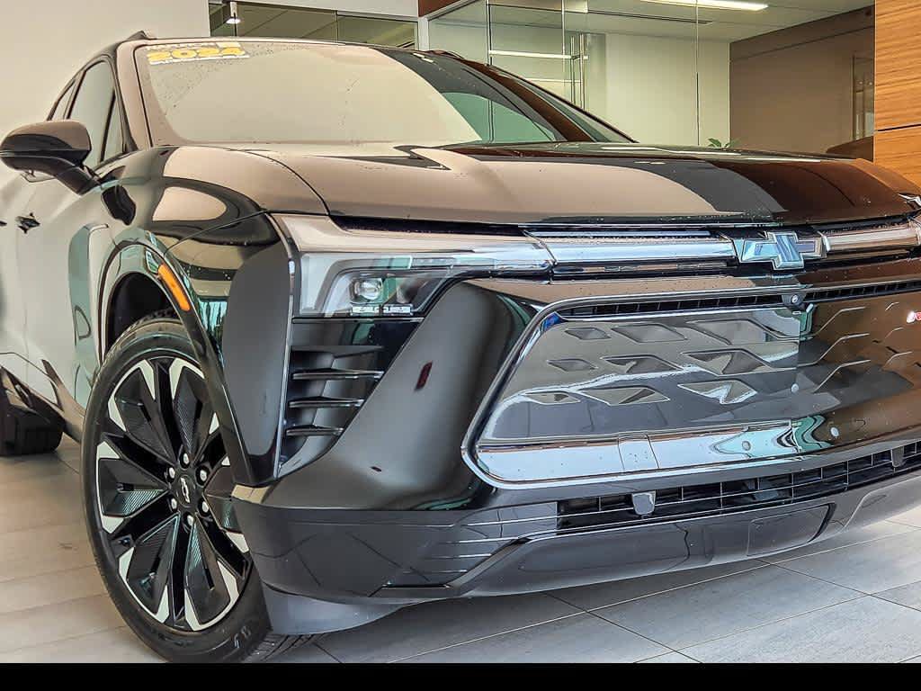 Used 2024 Chevrolet Blazer EV RS AWD/4WD image 2
