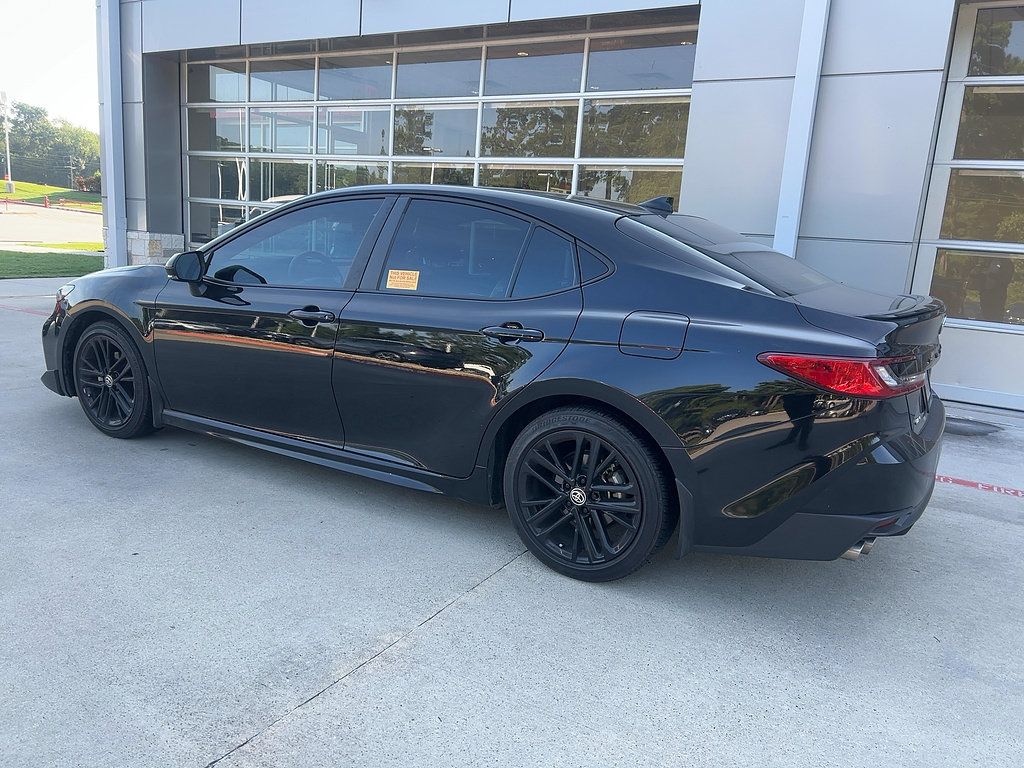 Certified 2025 Toyota Camry SE FWD image 4