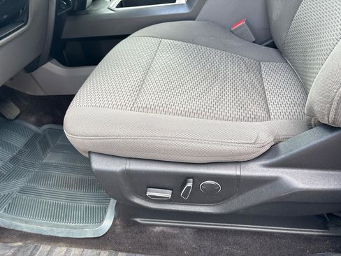 Used 2018 Ford F150 XLT w/ Equipment Group 302A Luxury AWD/4WD image 7