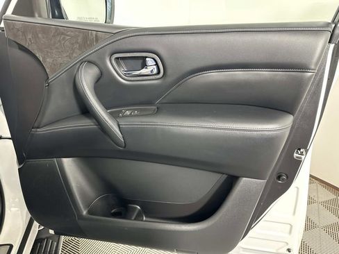 Used 2024 INFINITI QX80 Luxe image 36