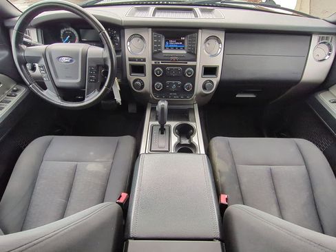 Used 2017 Ford Expedition XLT AWD/4WD image 15