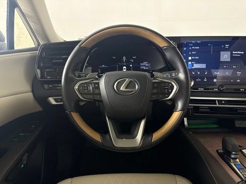 Used 2025 Lexus RX 350 Premium Plus w/ Accessory Package (Z1) FWD image 36